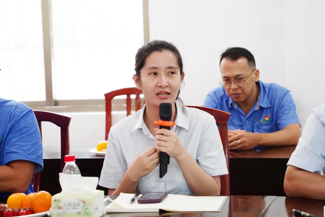 1719828659915077.jpg 海南(nan)矿业召开“七一(yi)”座谈会10.jpg